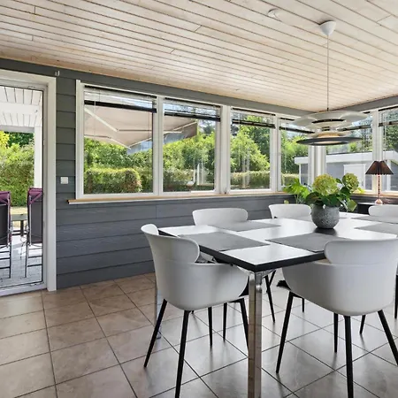 Cozy In With Wifi * Glesborg